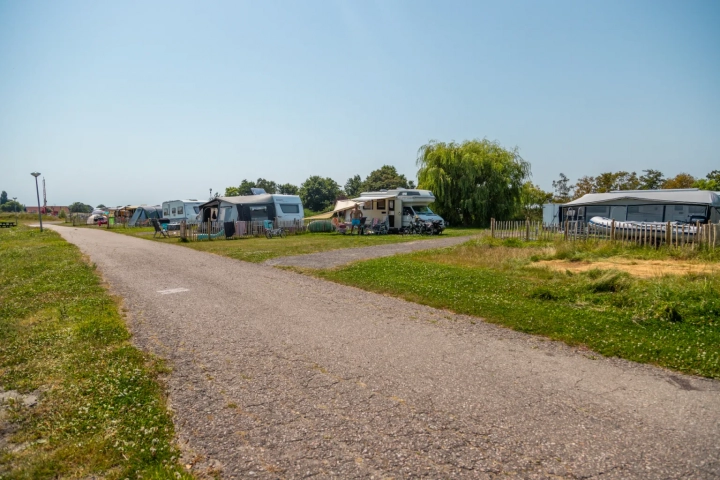 Camping en Jachthaven Uitdam