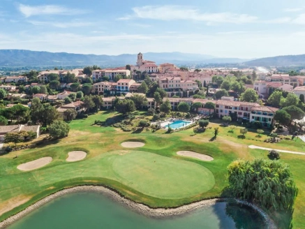 Pont Royal en Provence
