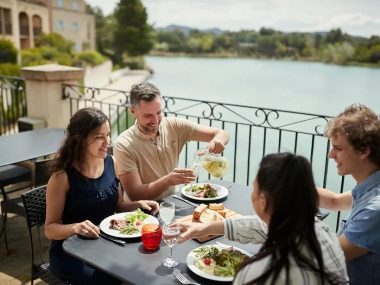 Pont Royal en Provence